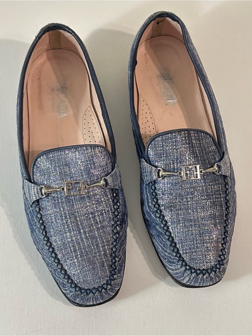 ESCADA - VINTAGE - WOMENS HAND-SEWN MOCCASINS